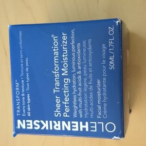 Ole Henriksen Sheer Transformation Perfecting Moisturizer